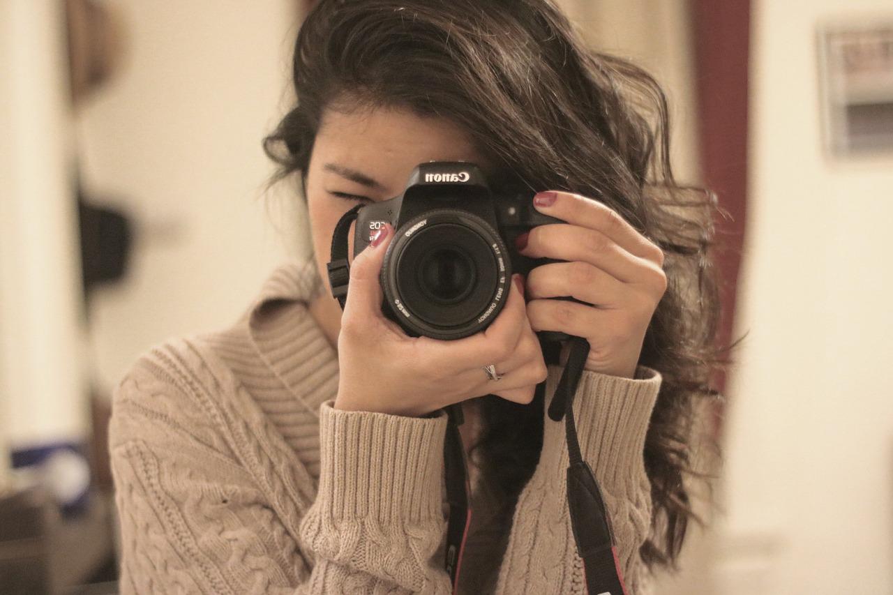 Najlepsze techniki fotografii portretowej: Poradnik dla fotografujących ludzi